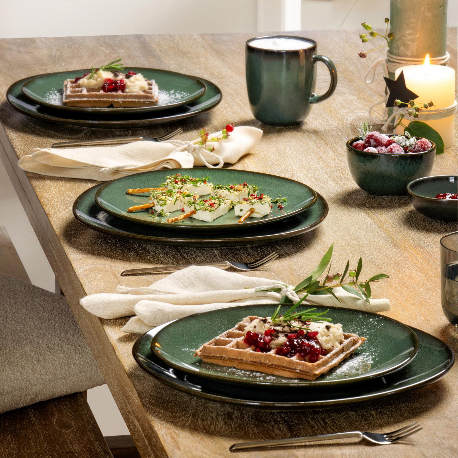 Like 20-Piece Flatware Set, Service for 4 4 Like 20-Piece Flatware Set, Service for 4