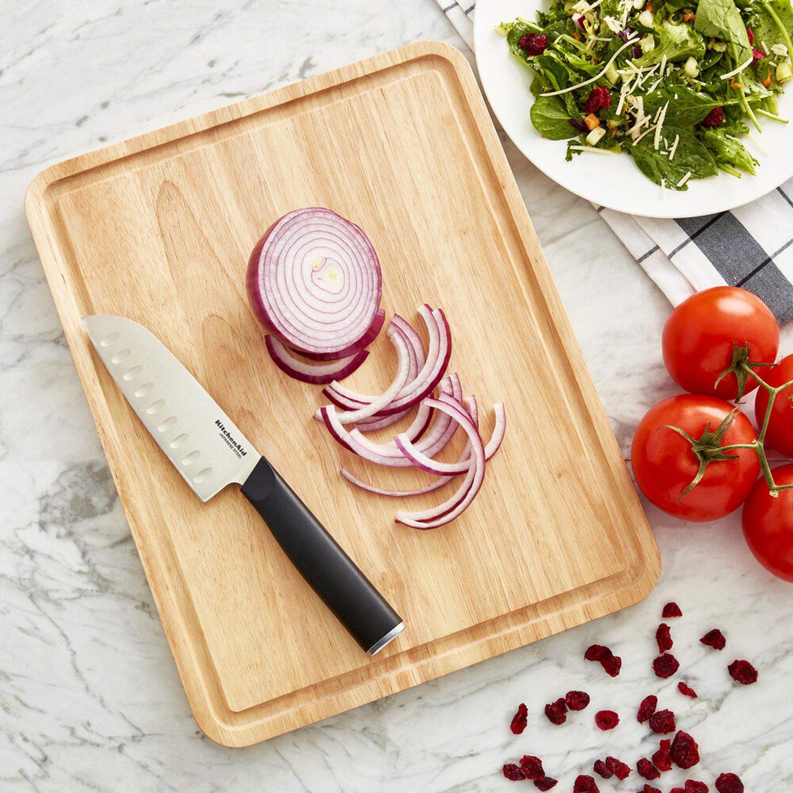Classic Rubberwood Cutting Board 1 Classic Rubberwood Cutting Board
