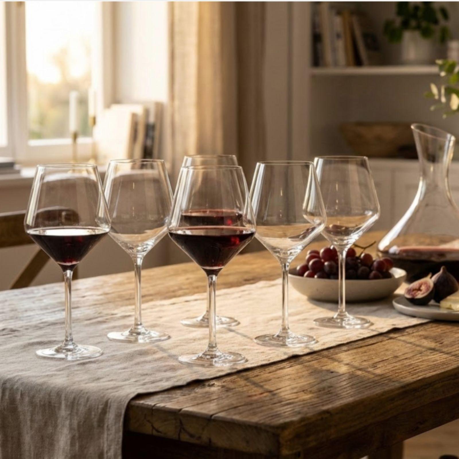 Puro Burgundy Wine Glass, Set of 6 6 Puro Burgundy Wine Glass, Set of 6