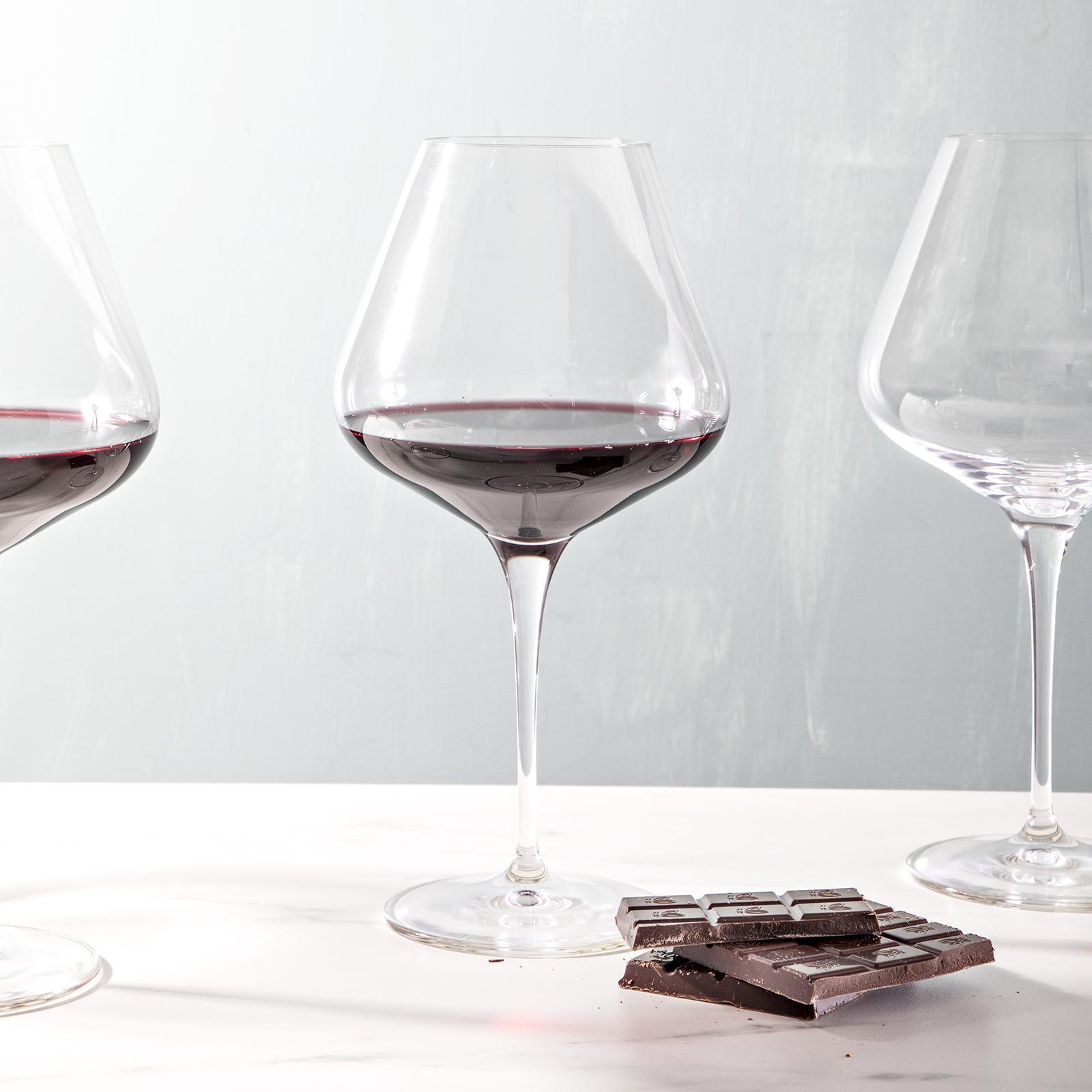 Vinova Red Wine Balloon Glass, Set of 4 2 Vinova Red Wine Balloon Glass, Set of 4