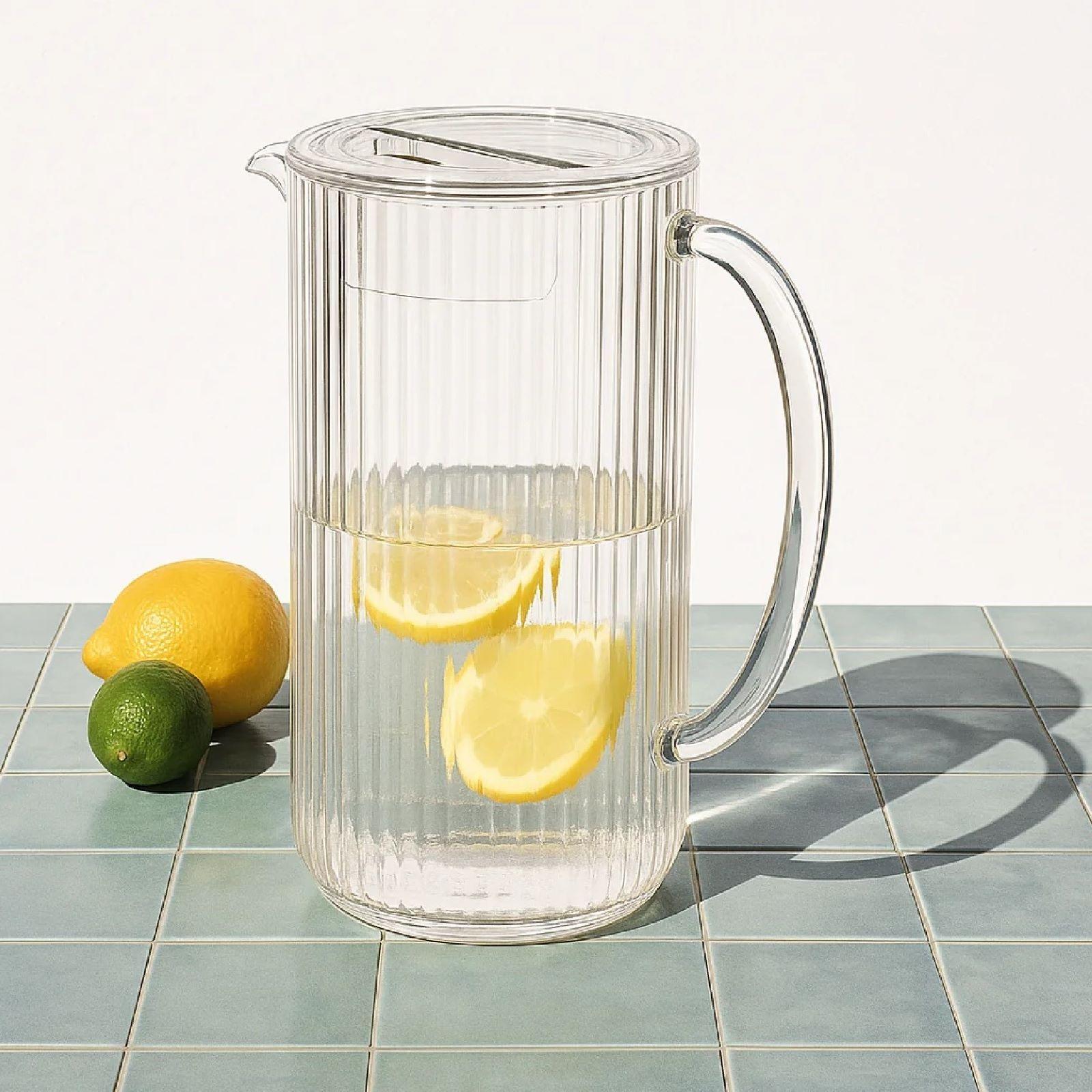 Mesa Acrylic Pitcher with Lid 11 Mesa Acrylic Pitcher with Lid