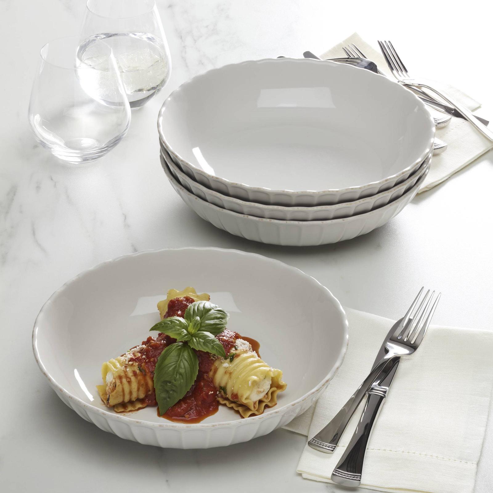French Perle Scallop Dinner Bowl, Set of 4 1 French Perle Scallop Dinner Bowl, Set of 4