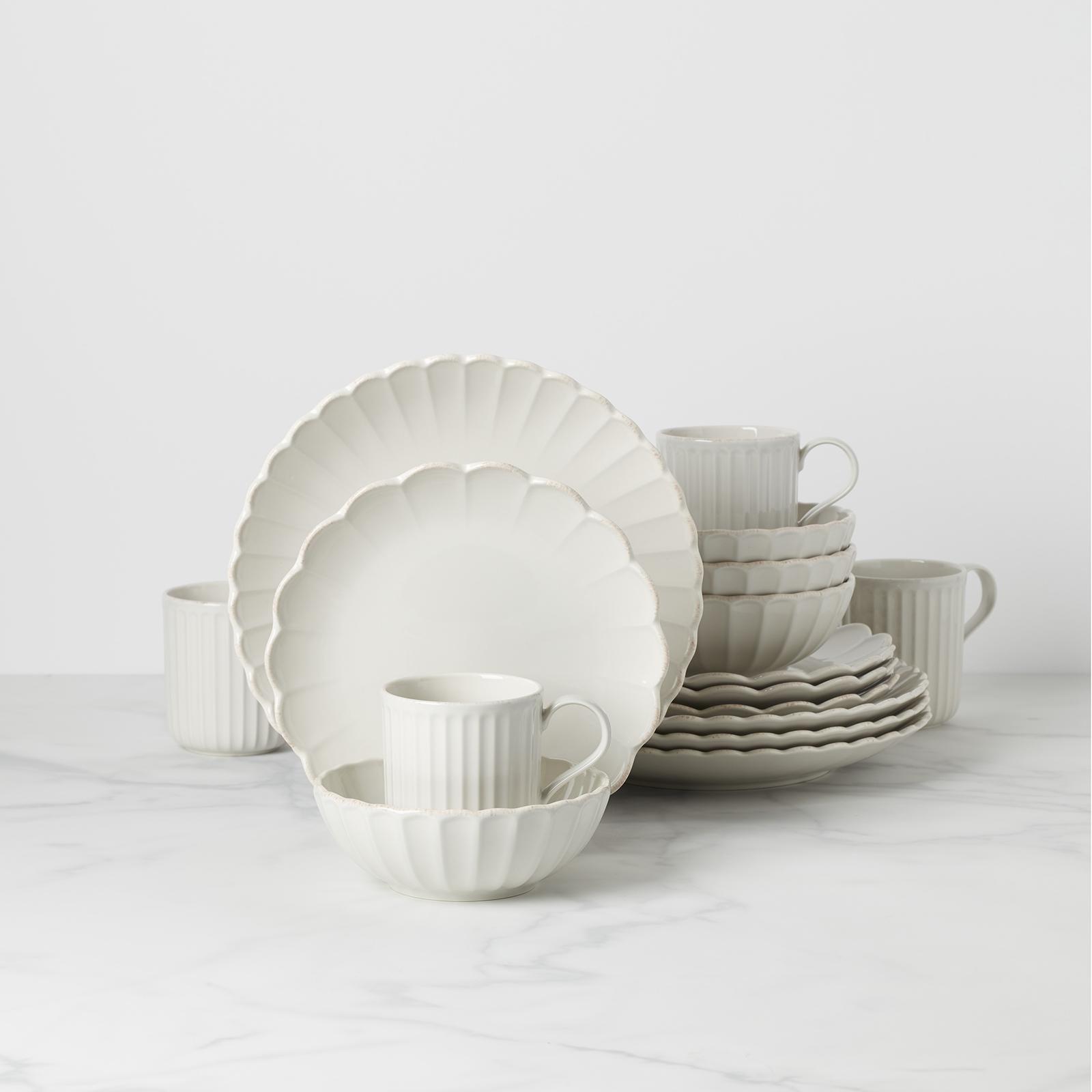French Perle Scallop Coffee Mug, Set of 4 3 French Perle Scallop Coffee Mug, Set of 4