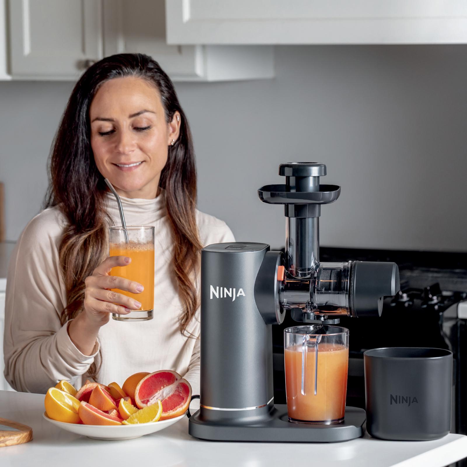 NeverClog Cold Press Juicer 4 NeverClog Cold Press Juicer
