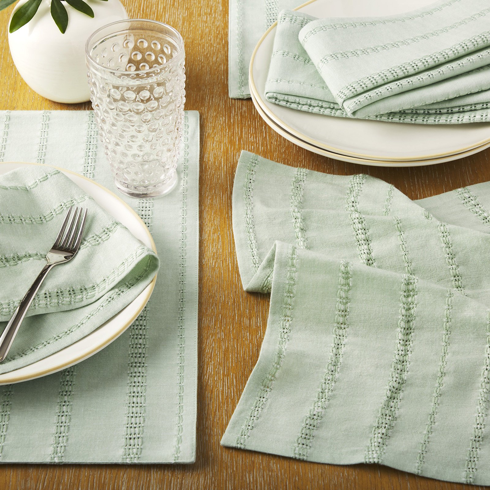 Leno Weave Cloth Napkin, Set of 4 1 Leno Weave Cloth Napkin, Set of 4
