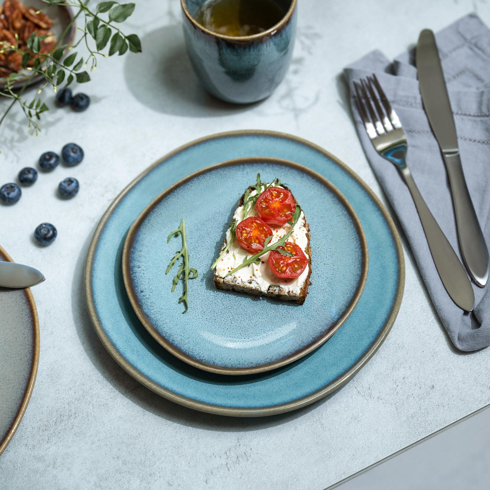Lave Salad Plate 14 Lave Salad Plate