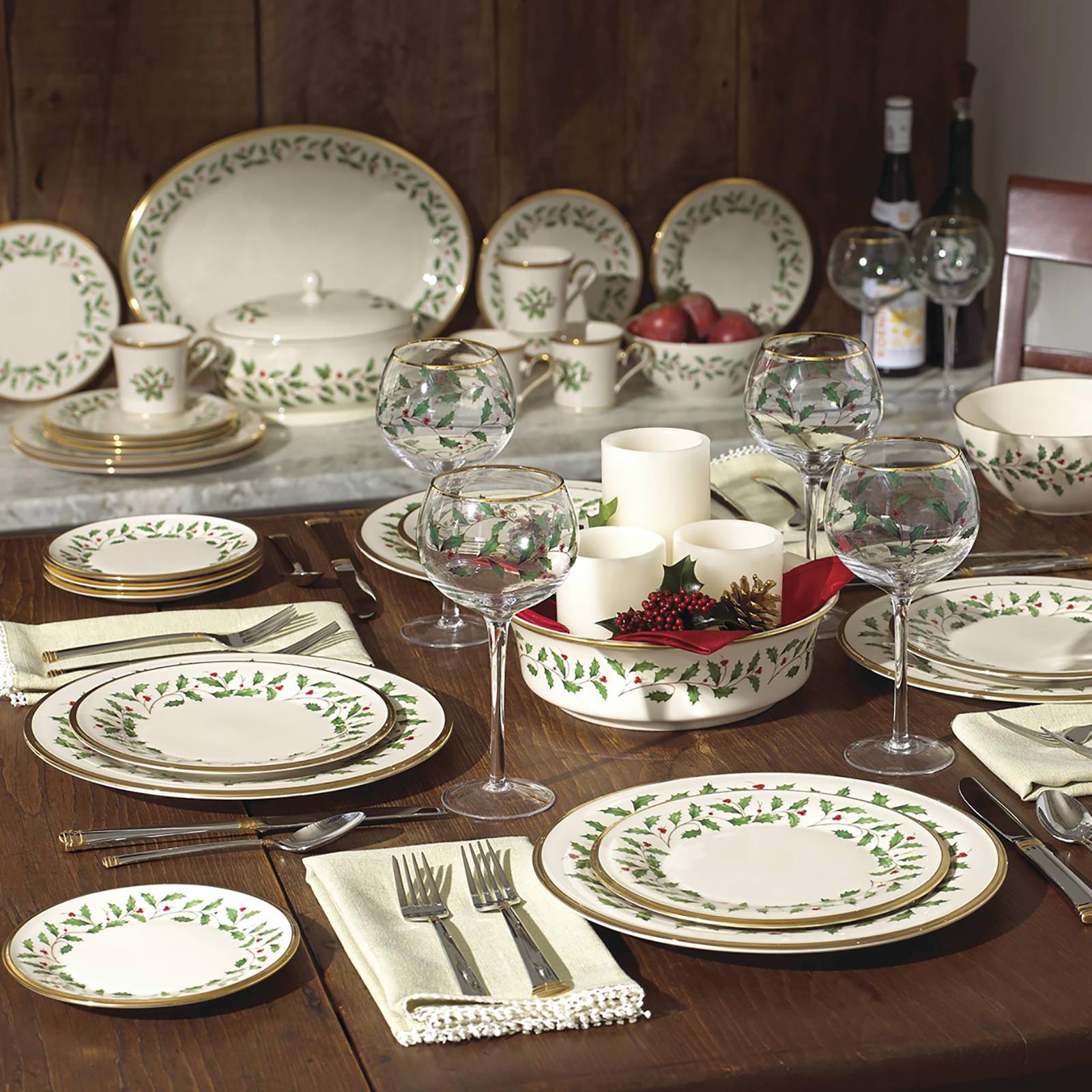 Holiday 12-piece Dinnerware Set, Service for 4 7 Holiday 12-piece Dinnerware Set, Service for 4