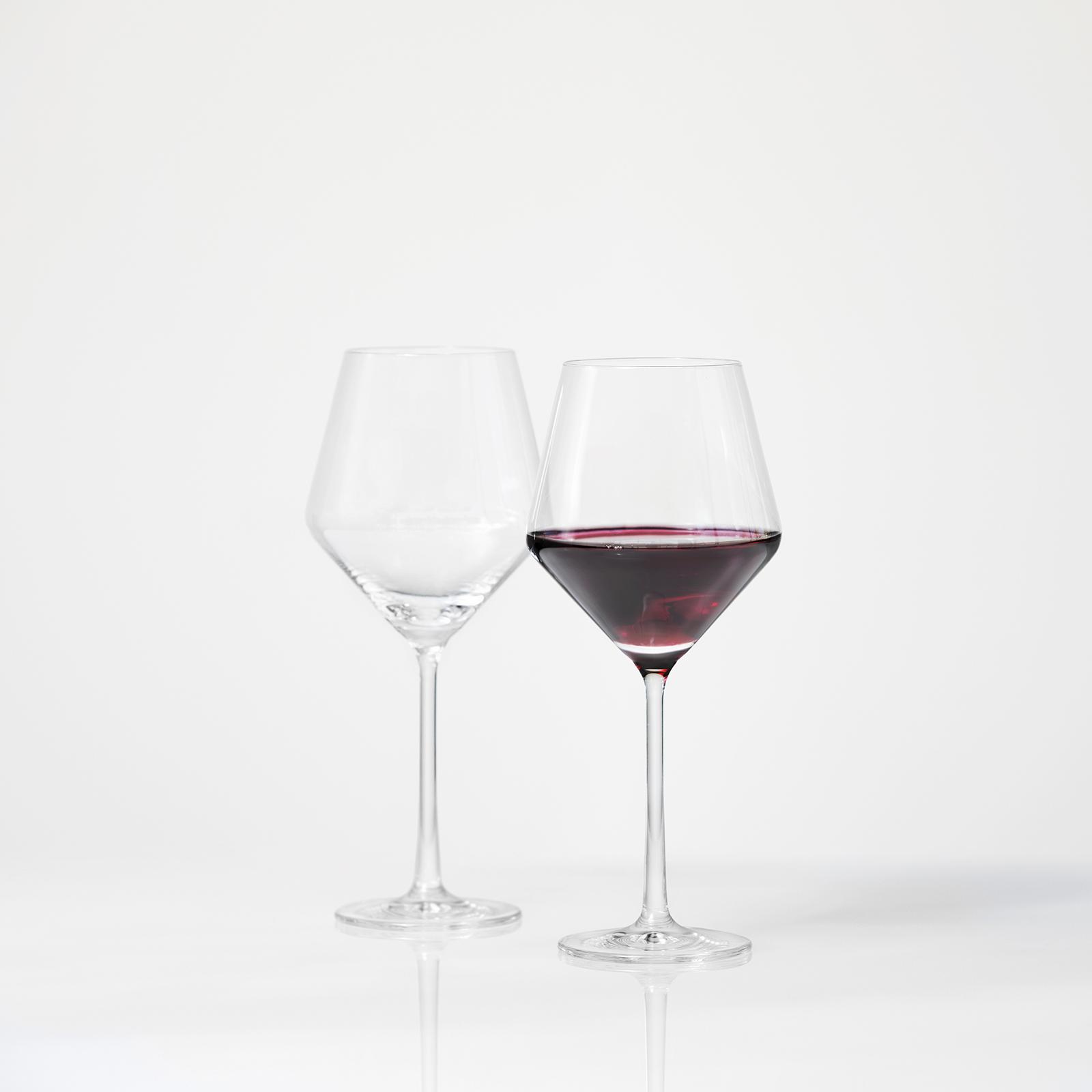 Puro Beaujolais Wine Glass, Set of 6 2 Puro Beaujolais Wine Glass, Set of 6