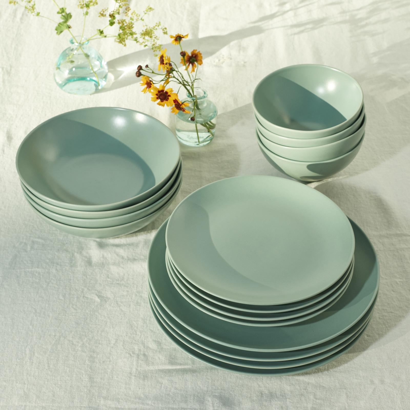 Salad Plate, Set of 4 2 Salad Plate, Set of 4