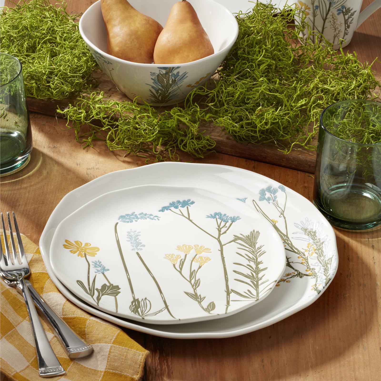 Wildflowers 12-Piece Dinnerware Set, Service for 4 3 Wildflowers 12-Piece Dinnerware Set, Service for 4