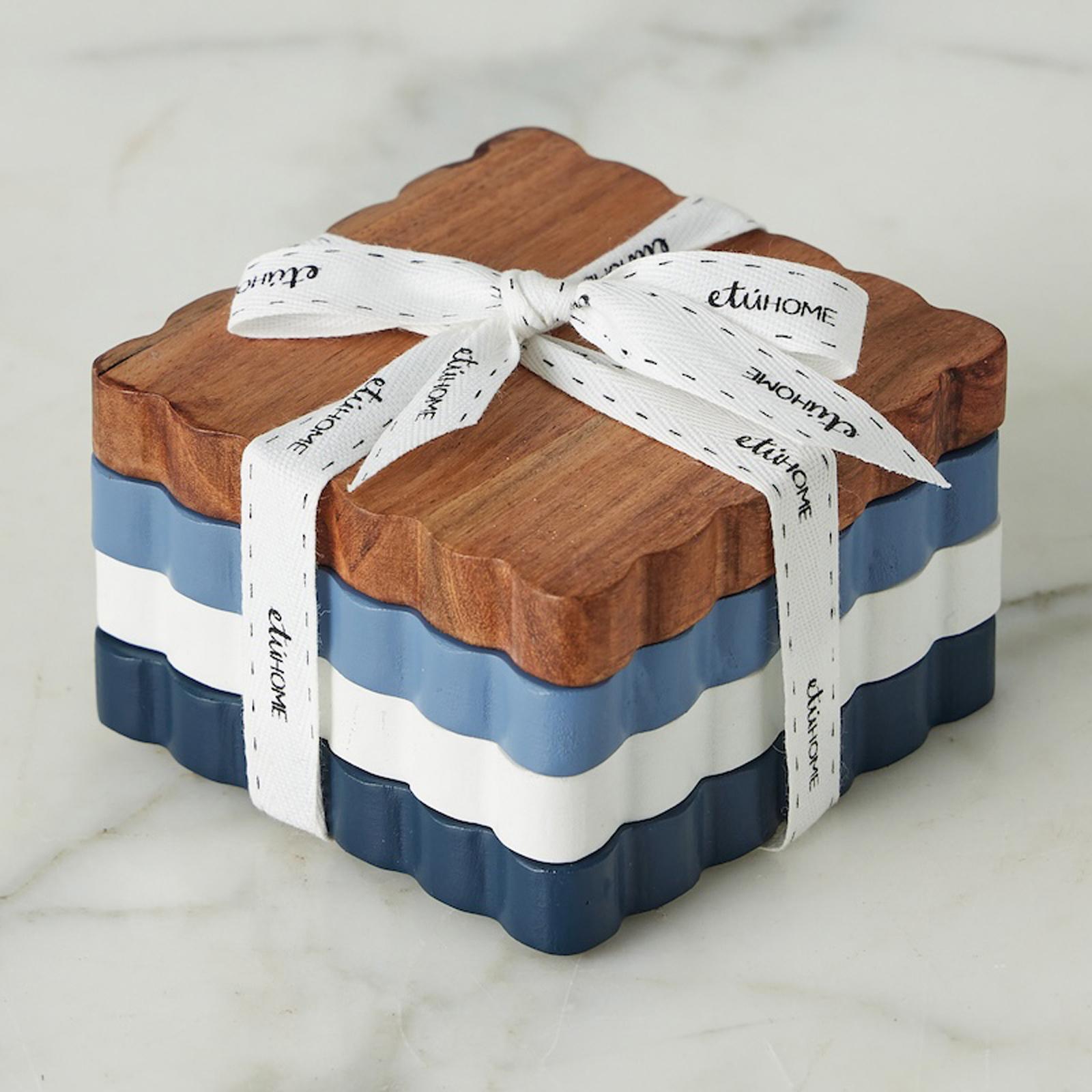 Scalloped Coaster, Set of 4 1 Scalloped Coaster, Set of 4