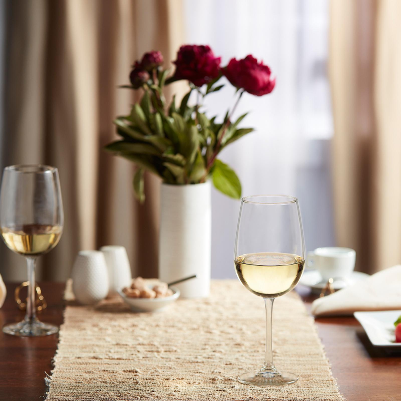 Vina White Wine Glass, Set of 6 1 Vina White Wine Glass, Set of 6