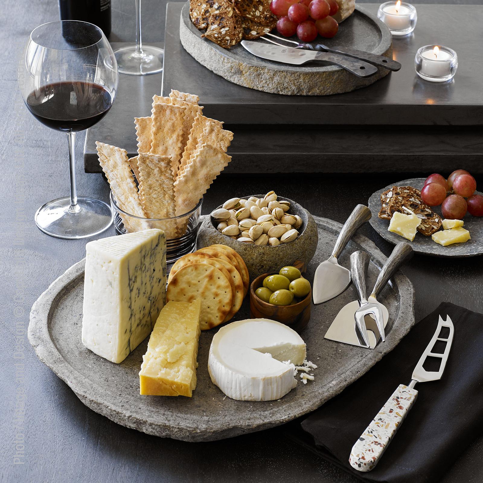 Hildgrim Cheese Knives, Set of 3 2 Hildgrim Cheese Knives, Set of 3