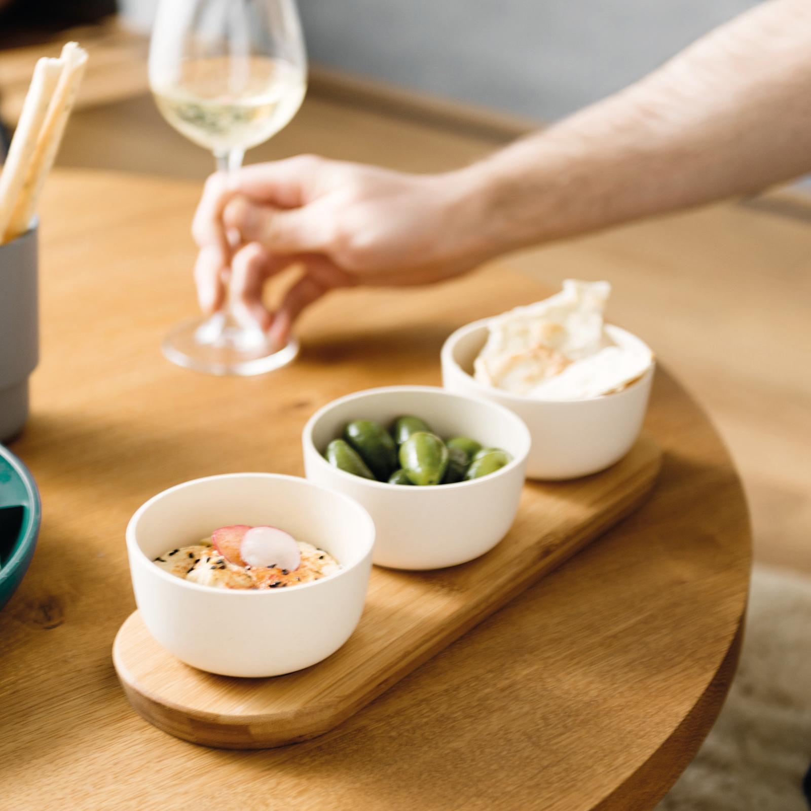 Leo 7-Piece Covered Bowl Set 3 Leo 7-Piece Covered Bowl Set