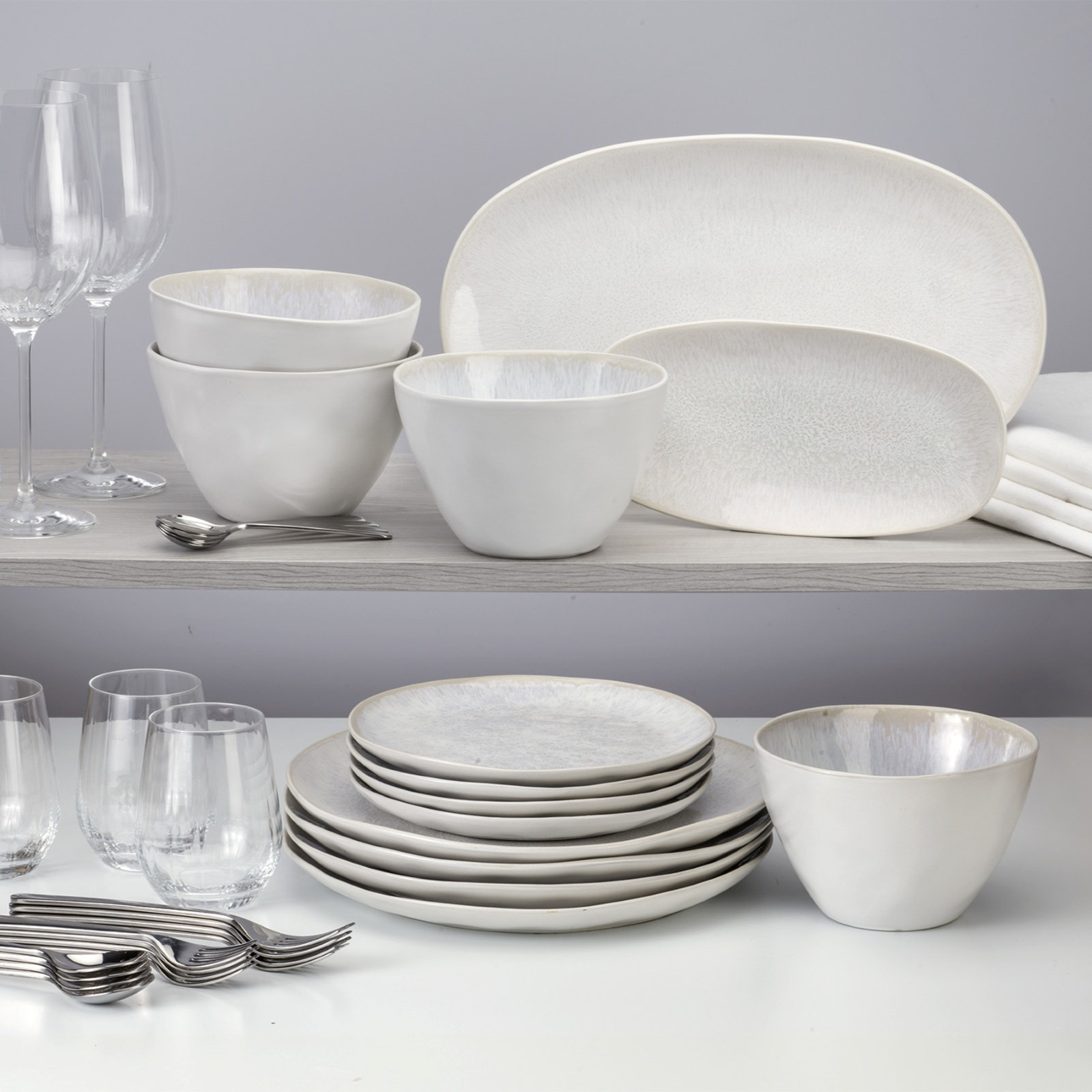 Nicole 12-Piece Dinnerware Set, Service for 4 4 Nicole 12-Piece Dinnerware Set, Service for 4