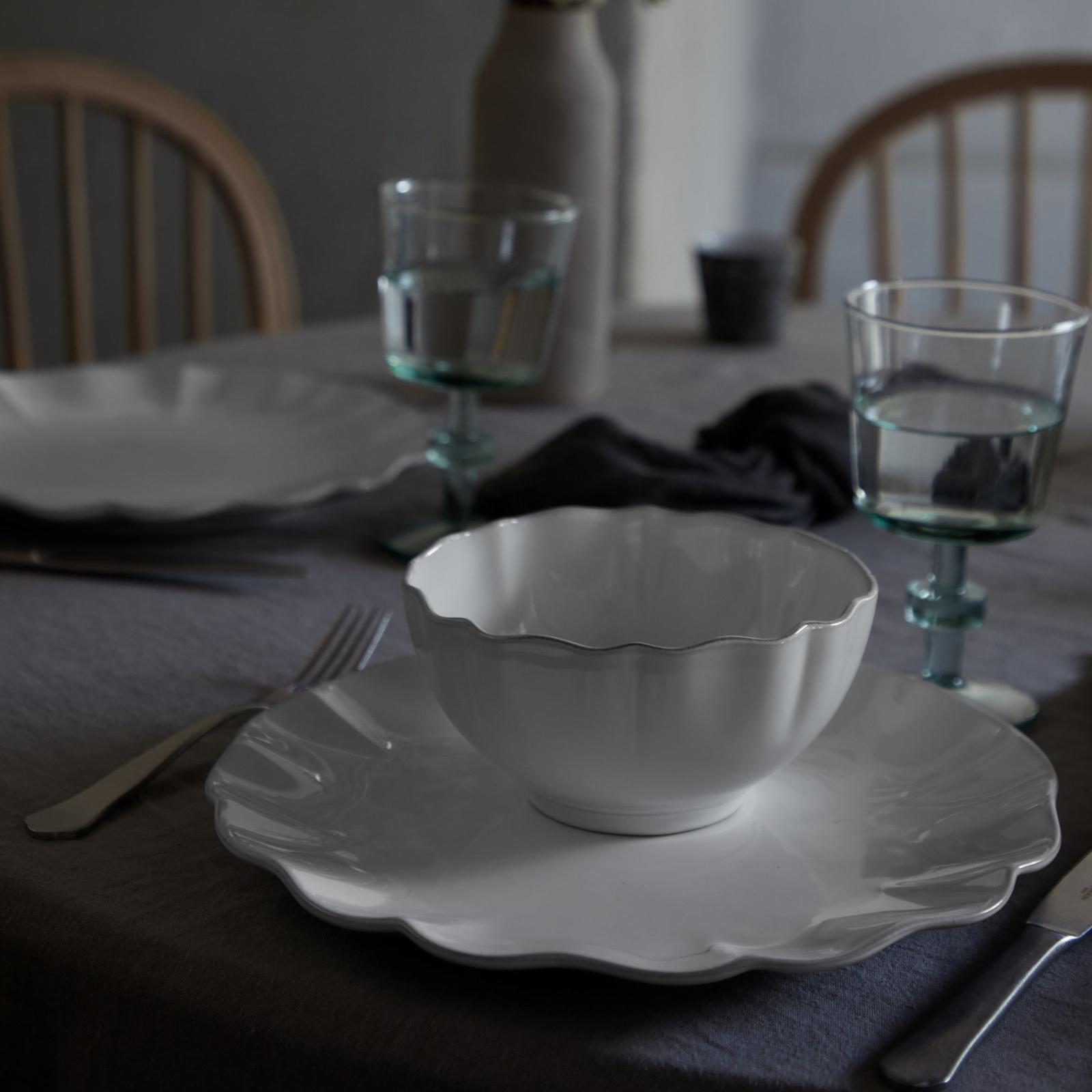 Rosa 4-Piece Place Setting, Service for 1 8 Rosa 4-Piece Place Setting, Service for 1